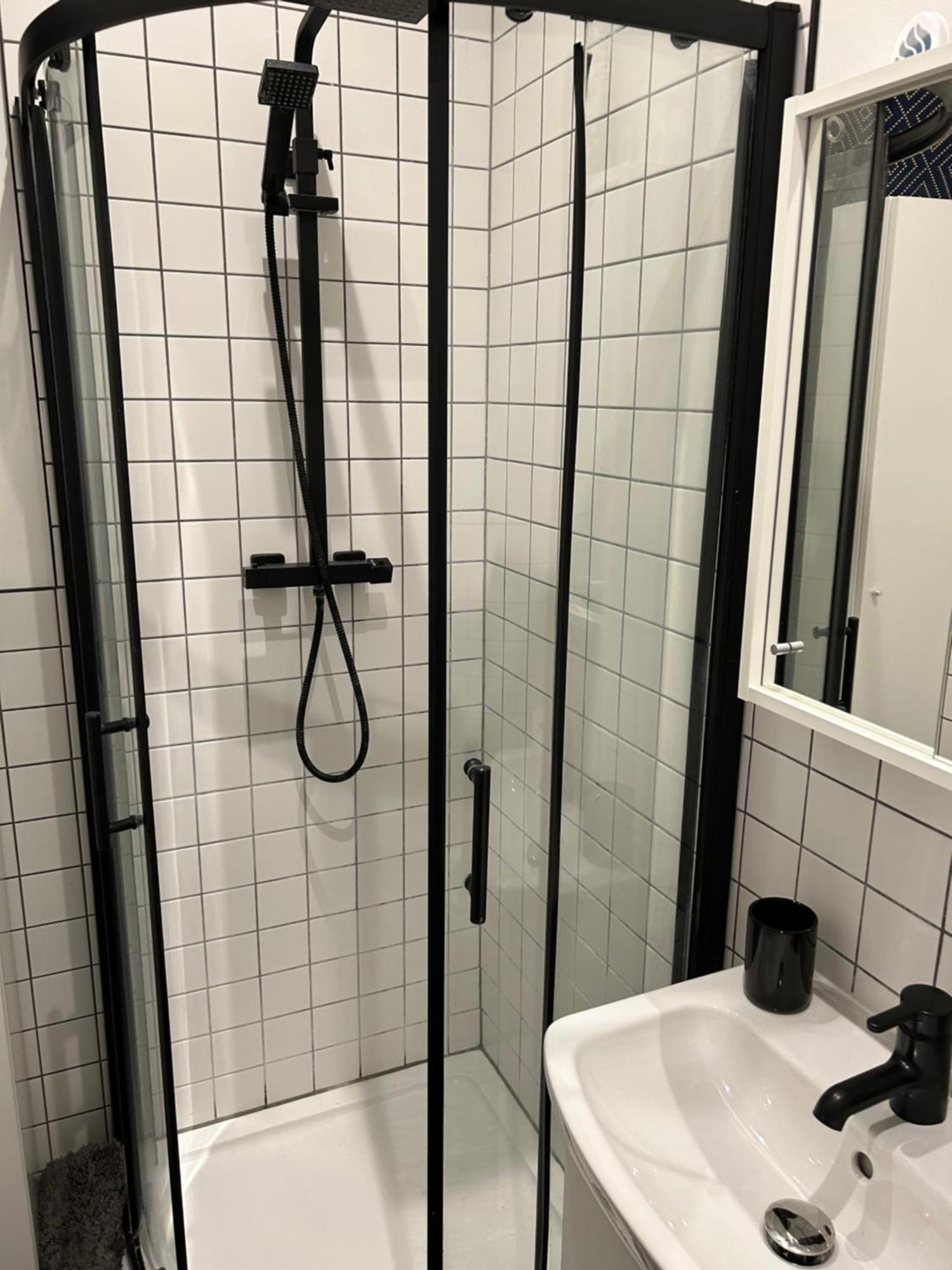 Apartamento Wga- Shared With Host Worthing Exterior foto